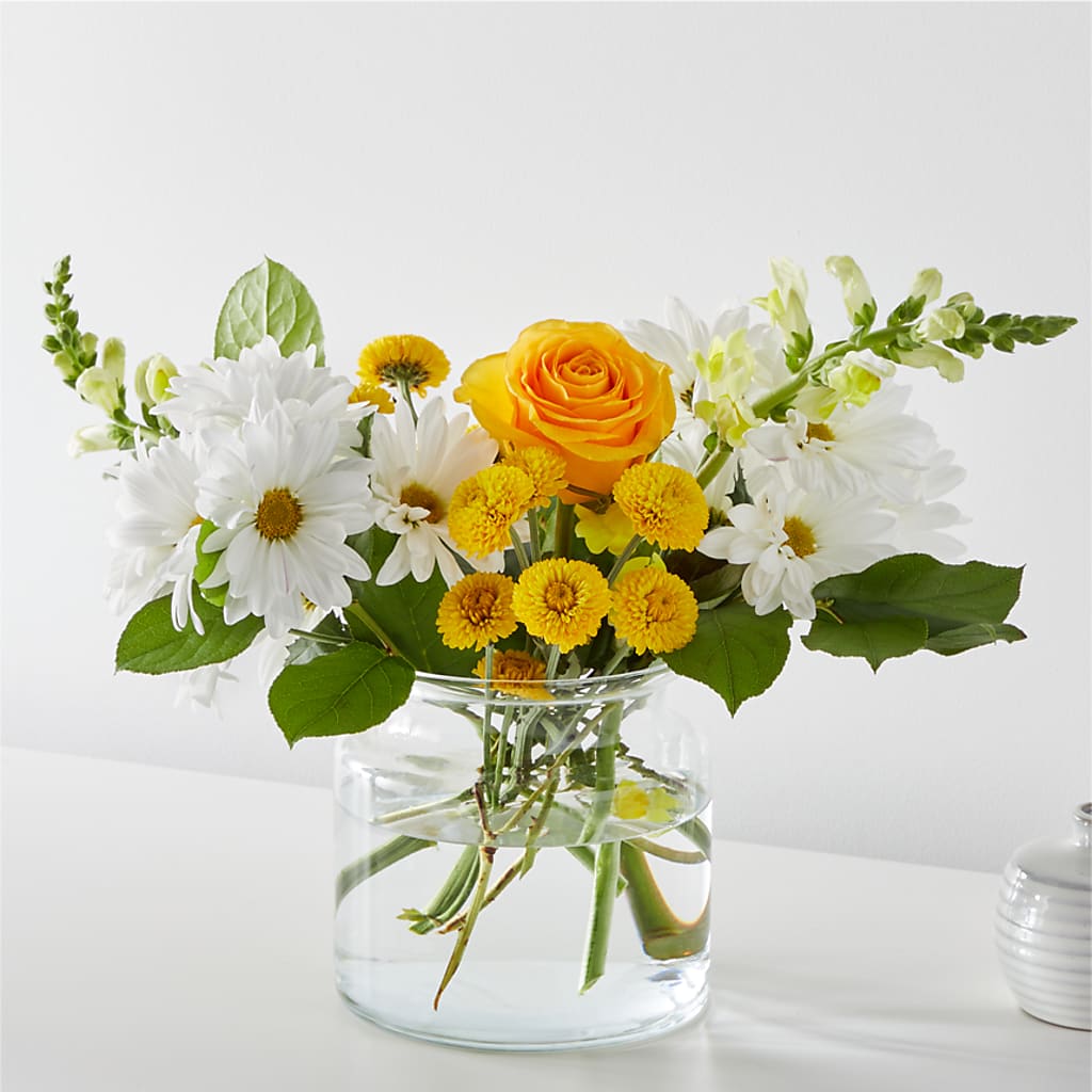 Sun Salutation Bouquet – Sugardoll Florist, New York NY