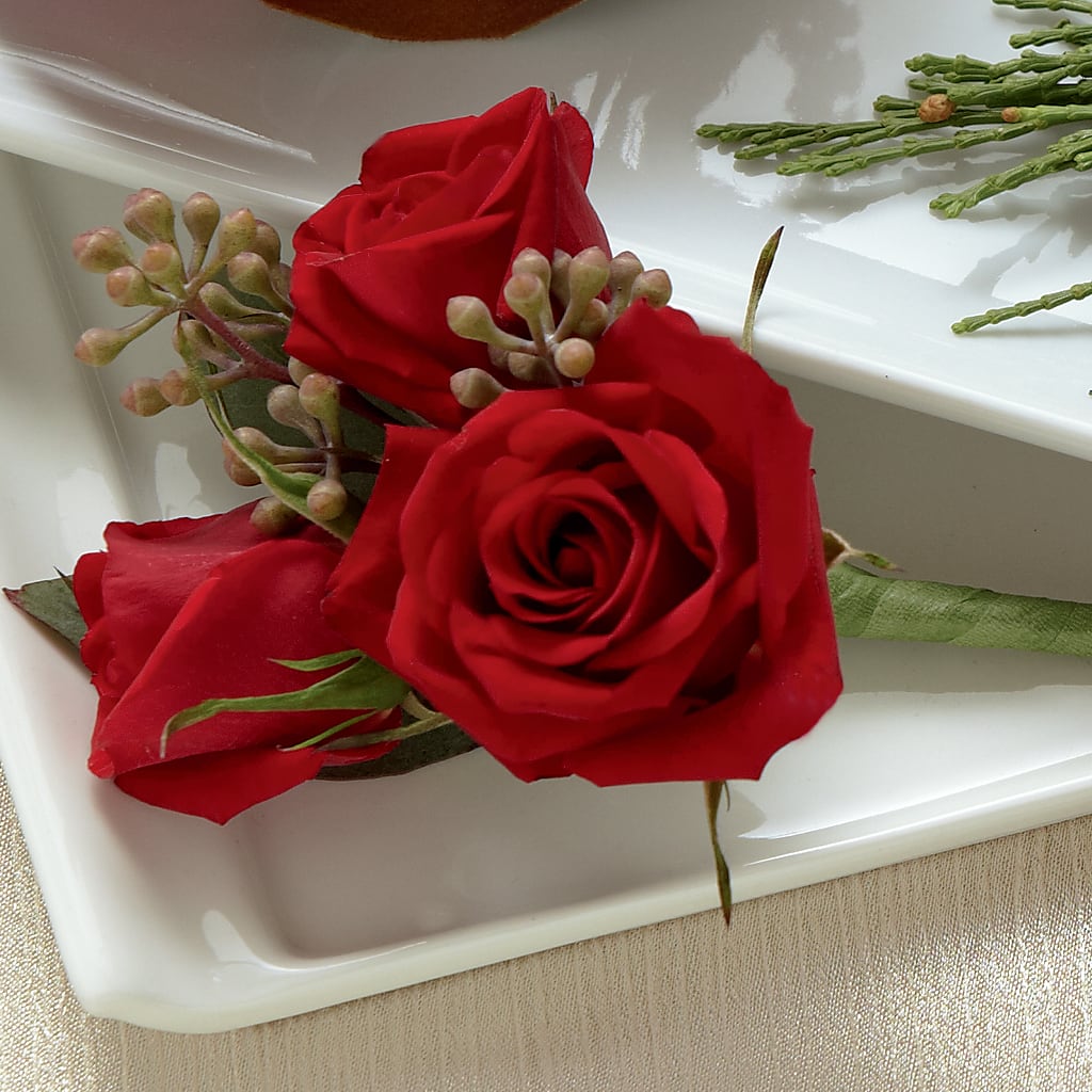 Red Spray Rose Boutonniere – Sugardoll Florist, New York NY