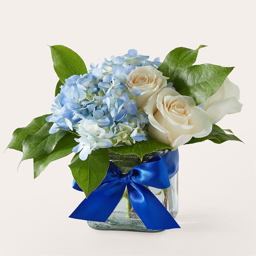 Sky Blue Delight Bouquet –  Sugardoll Florist, New York NY