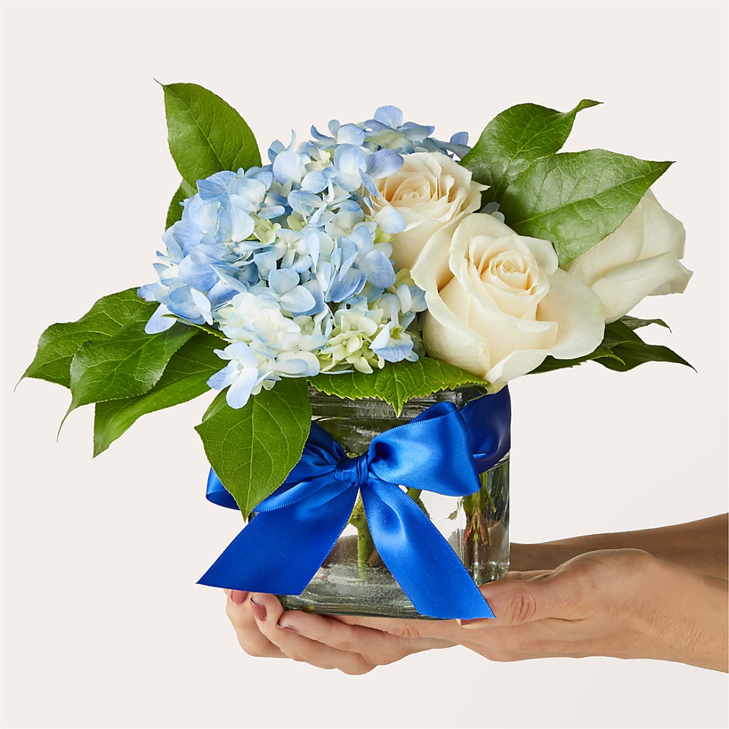 Sky Blue Delight Bouquet –  Sugardoll Florist, New York NY