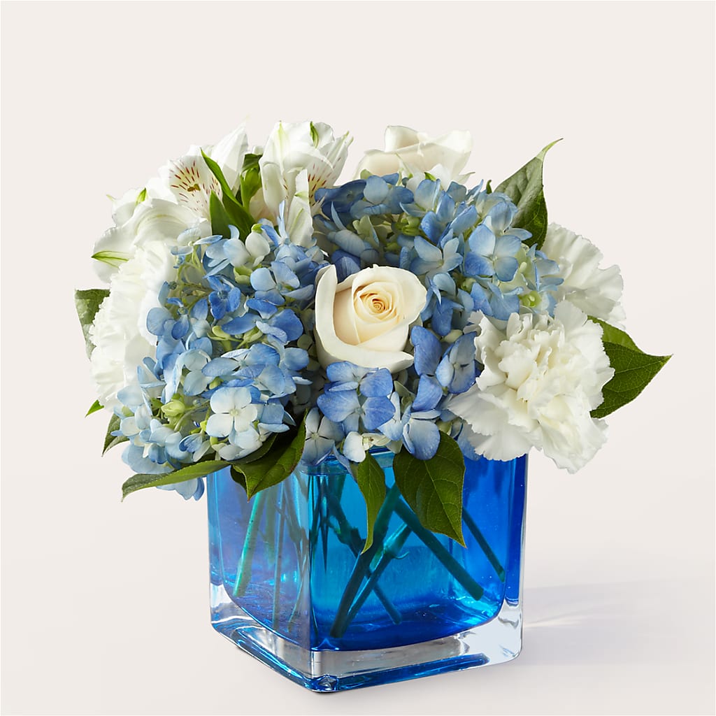 Soothing Waters Bouquet –  Sugardoll Florist, New York NY