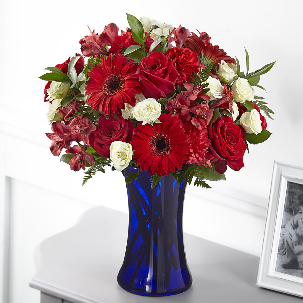 Hearts Embrace Bouquet –  Sugardoll Florist, New York NY