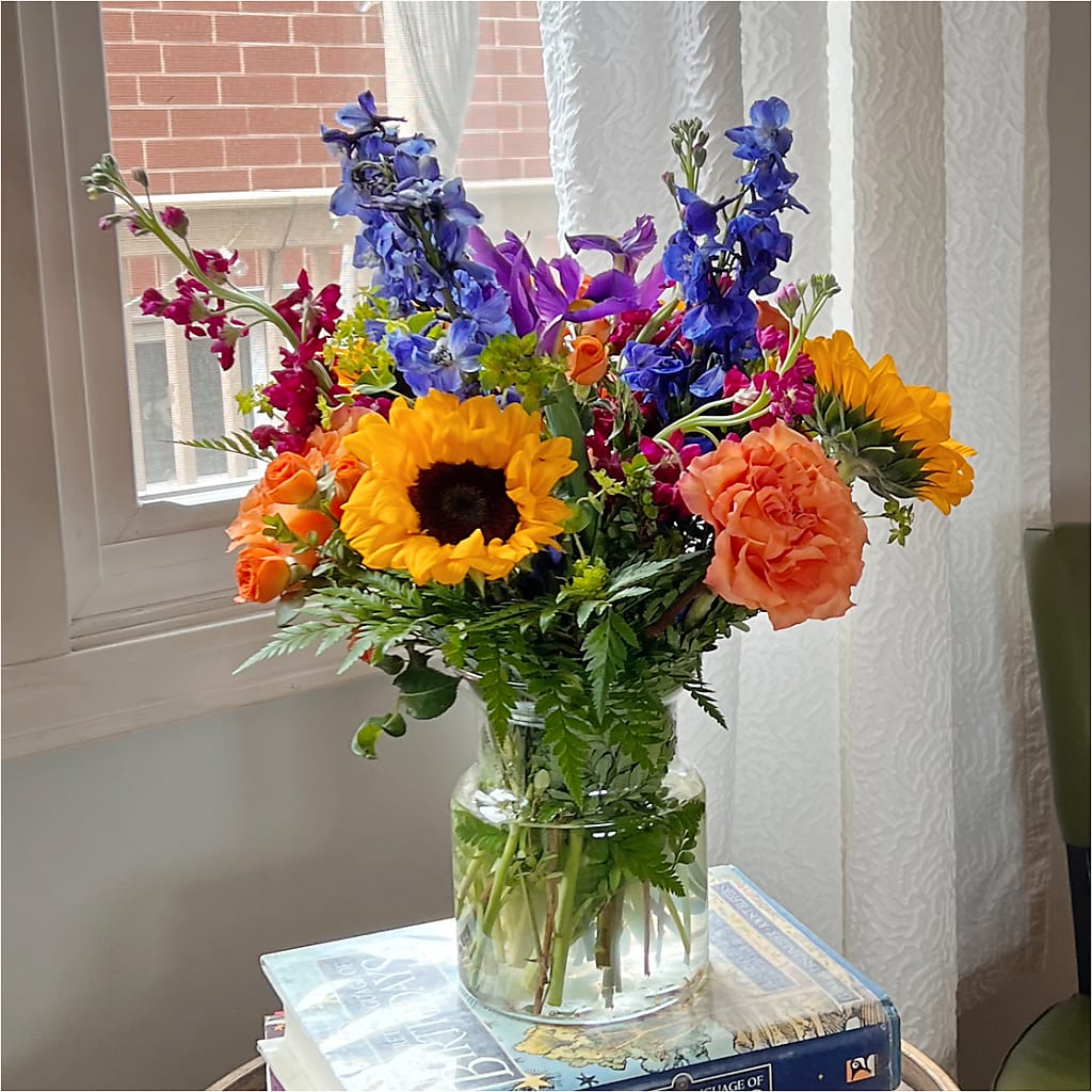 Rays of Life Bouquet –  Sugardoll Florist, New York NY