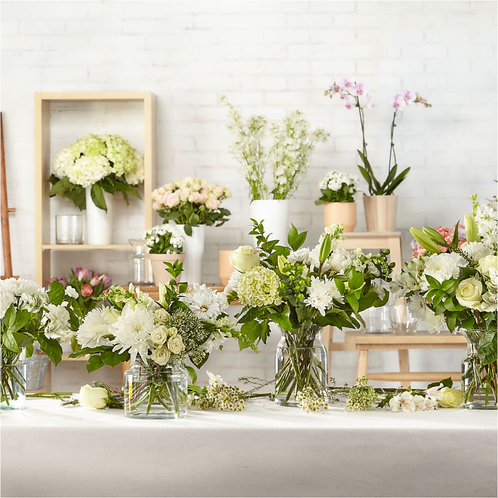 Classic Ivory – A Florist Original –  Sugardoll Florist, New York NY