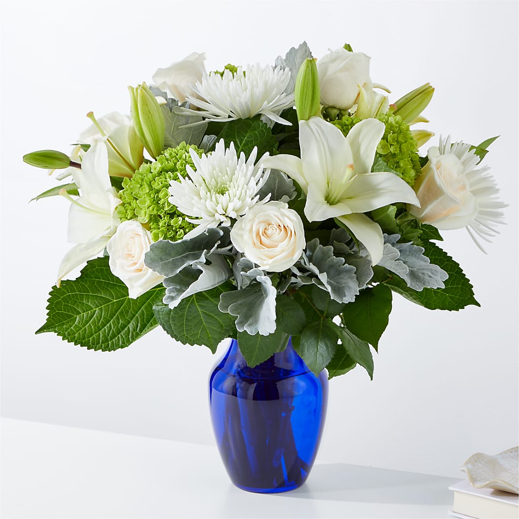 Snowy Dreams Bouquet –  Sugardoll Florist, New York NY