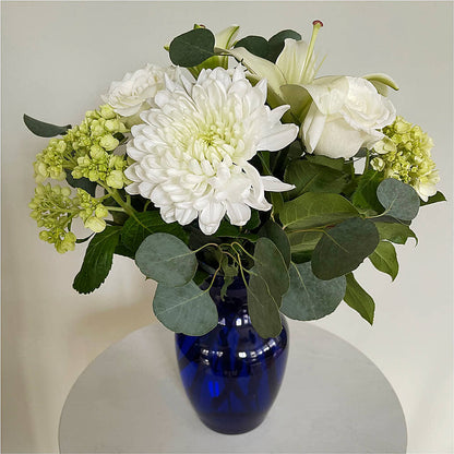 Snowy Dreams Bouquet –  Sugardoll Florist, New York NY