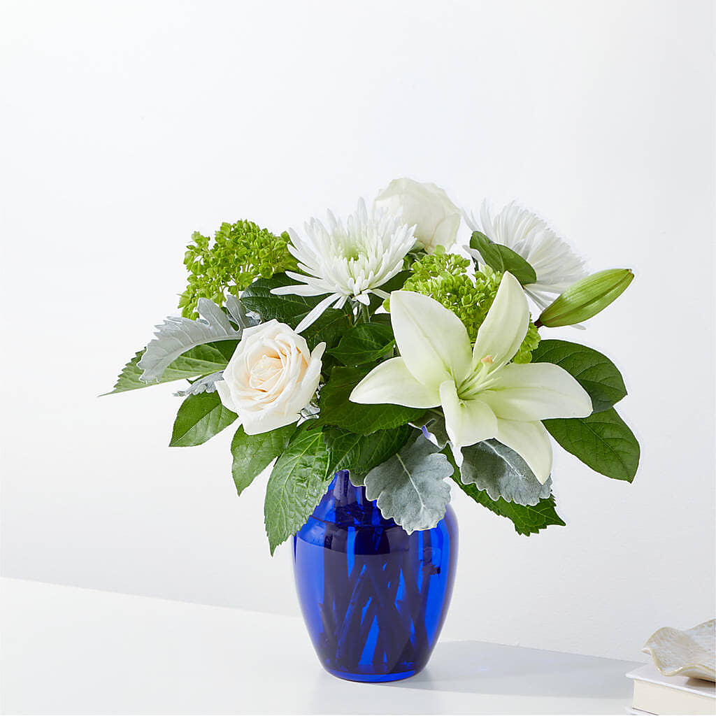 Snowy Dreams Bouquet –  Sugardoll Florist, New York NY