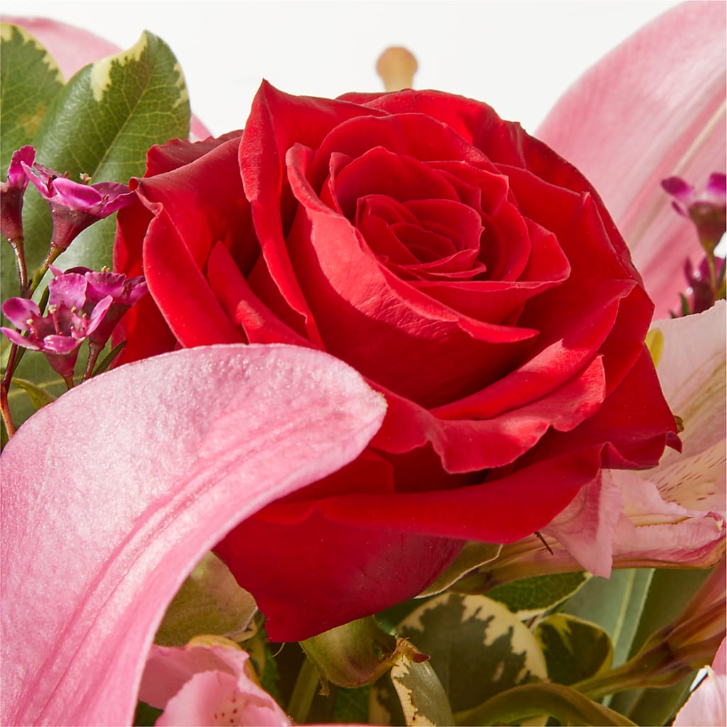 Lucky in Love Bouquet –  Sugardoll Florist, New York NY