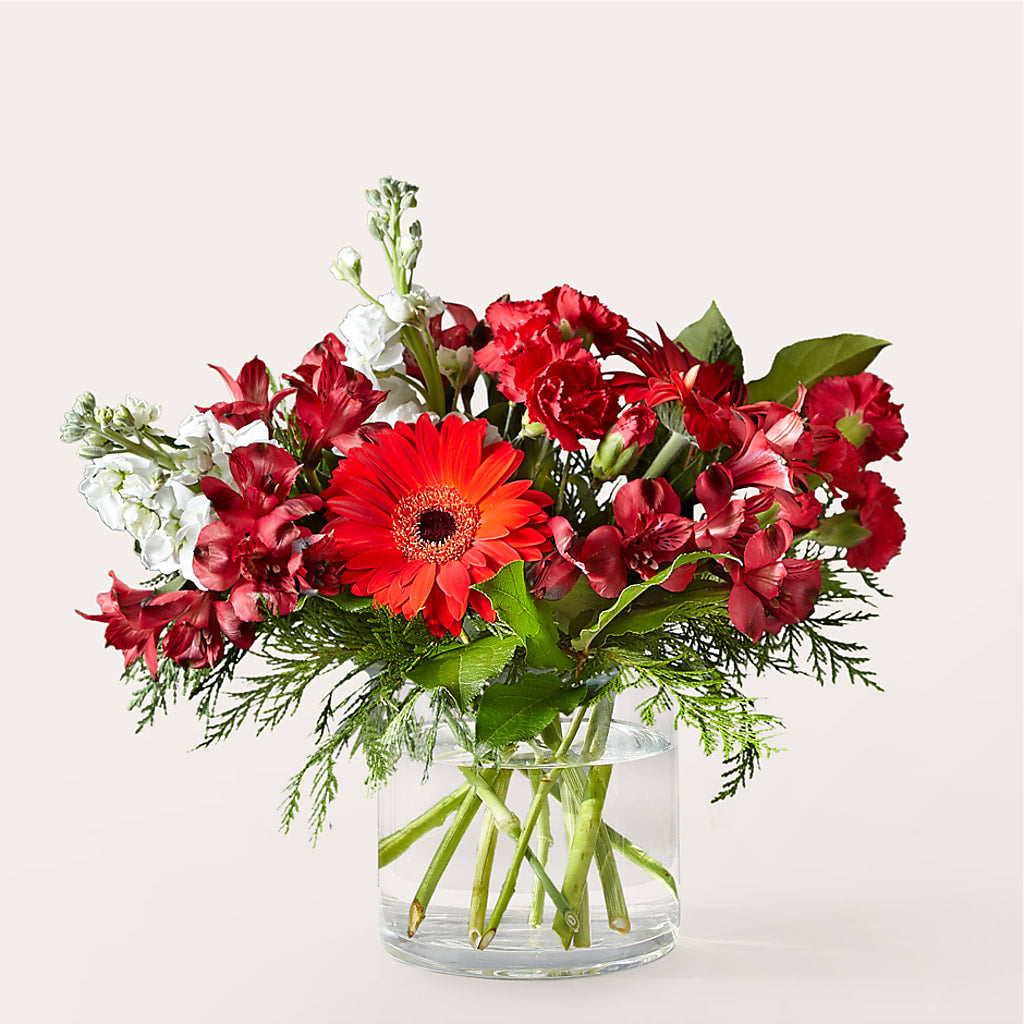 Holidaisy Bouquet –  Sugardoll Florist, New York NY