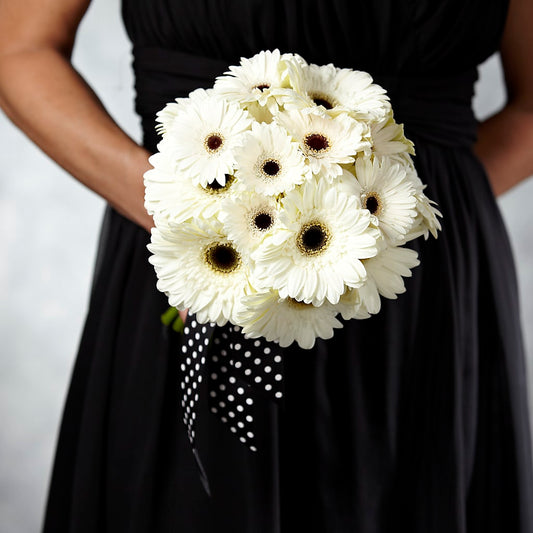 Daisy Delight Bouquet –  Sugardoll Florist, New York NY
