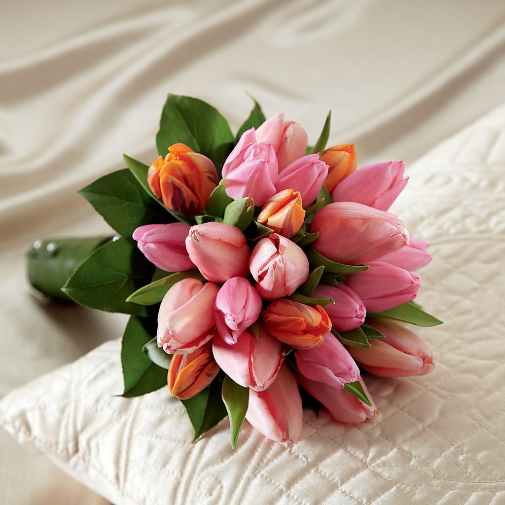 Embraceable Bouquet –  Sugardoll Florist, New York NY