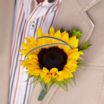 Free Spirit Boutonniere –  Sugardoll Florist, New York NY