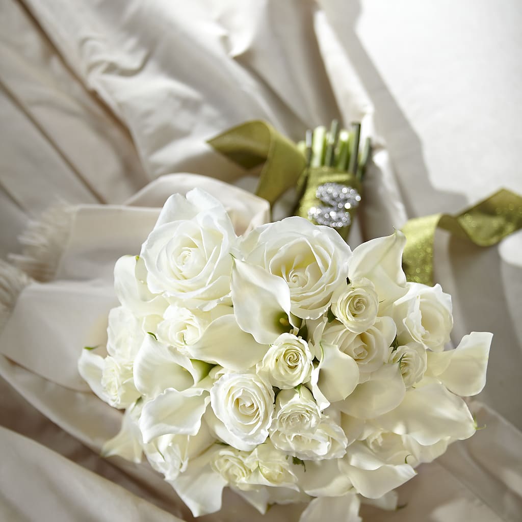 Serene Highness Bouquet –  Sugardoll Florist, New York NY